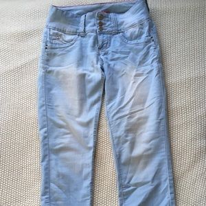 Gently worn YMI capris